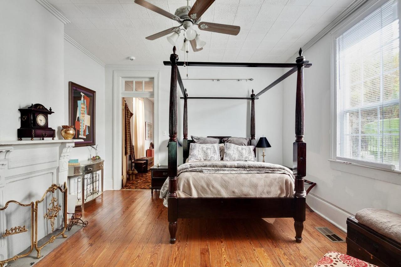 Bywater Home, Parking And Pet Friendly Retreat ニューオーリンズ エクステリア 写真