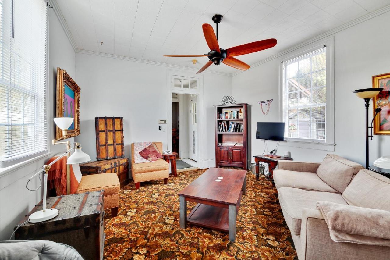 Bywater Home, Parking And Pet Friendly Retreat ニューオーリンズ エクステリア 写真